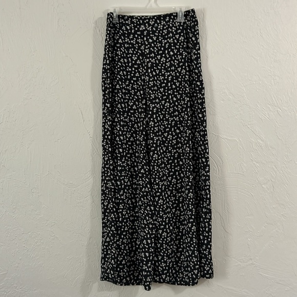 Ditsy Floral Wide Leg Pants Women's Black Side Zip Daisy Print Boho - Picture 6 of 8